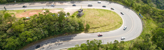 Rodovia dos Tamoios em Caraguatatuba